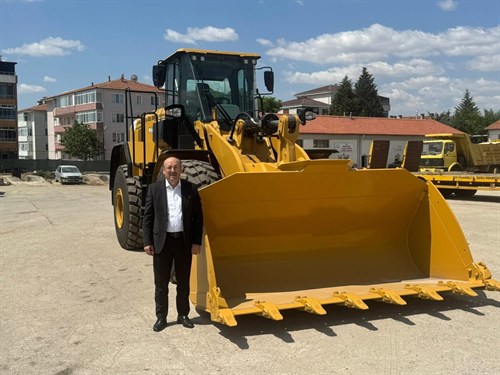MAKİNE PARKIMIZA GÜÇ KATIYORUZ.